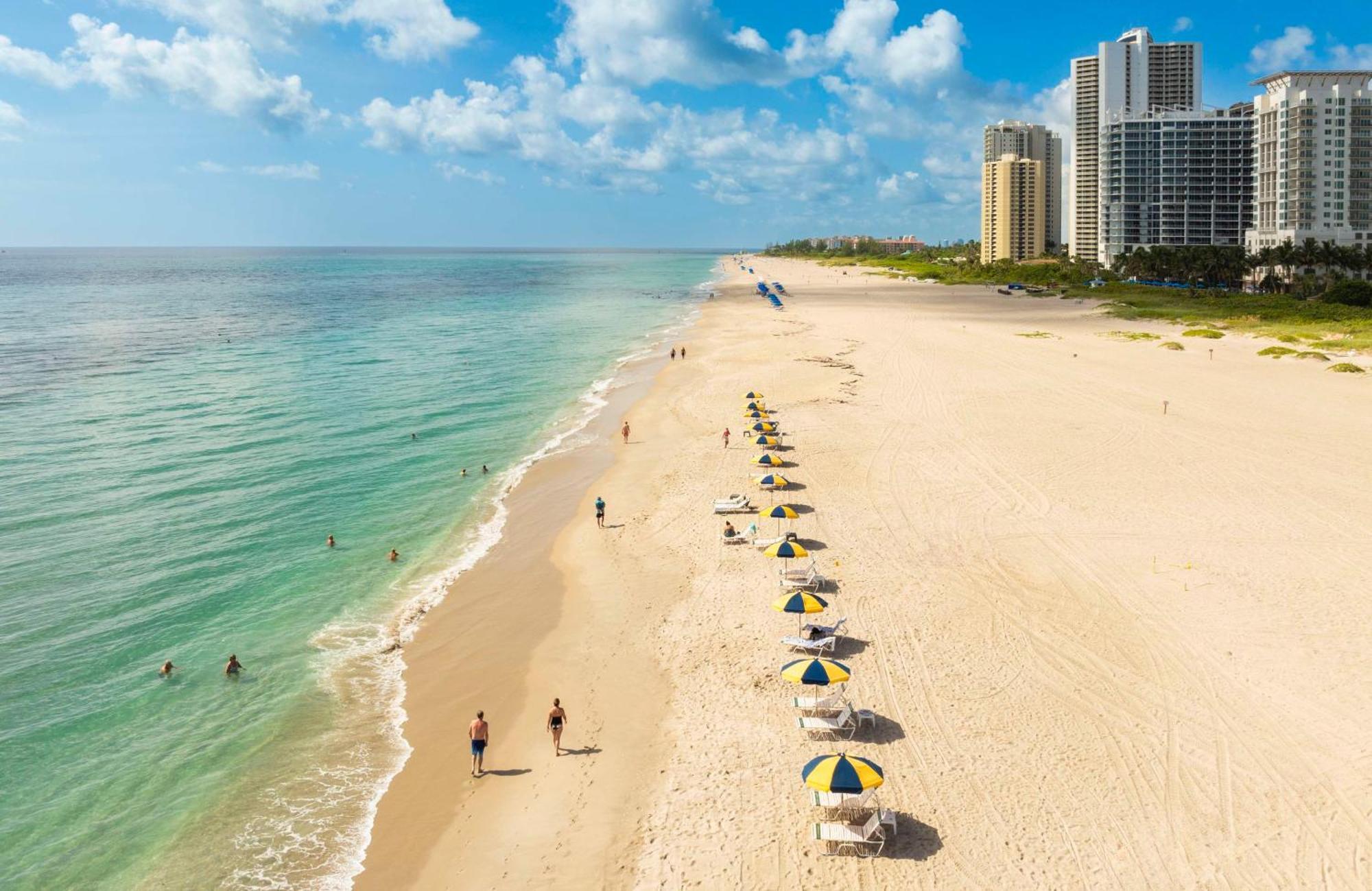 The Singer Oceanfront Resort, Curio Collection By Hilton Рів'єра-Біч Екстер'єр фото